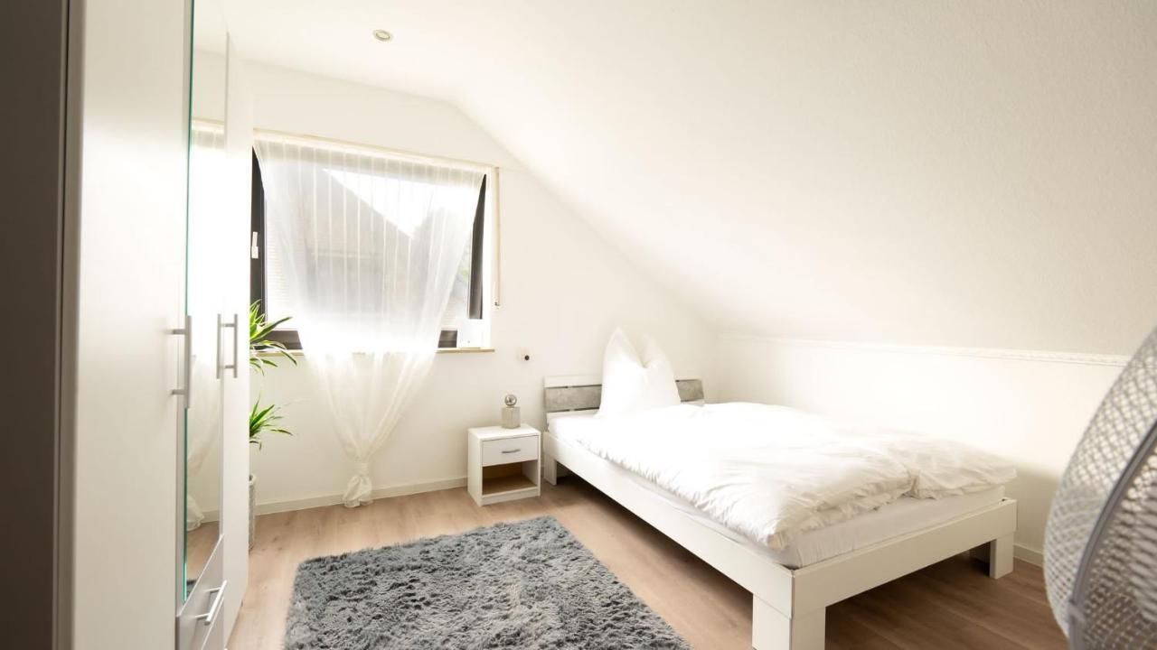 3,5-Zimmer Inkl Arbeitsplatz, Wlan & Free Netflix, Amazon-Free Parken Vollausgestattete Wohnung, 24H Check In ハム エクステリア 写真